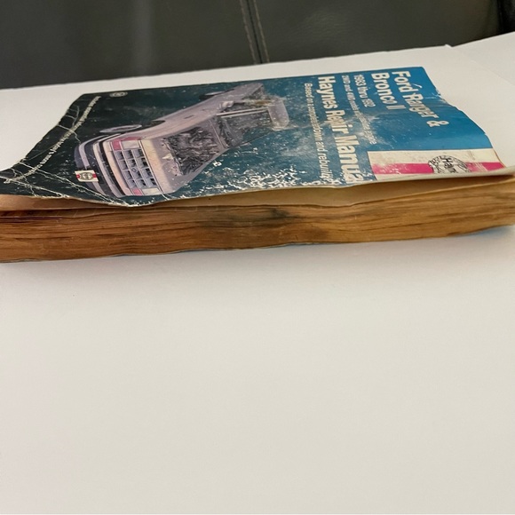 Ford Ranger Bronco II 1983 thru 1992 Haynes Automotive Repair Manual 36070 Gas - Picture 7 of 16